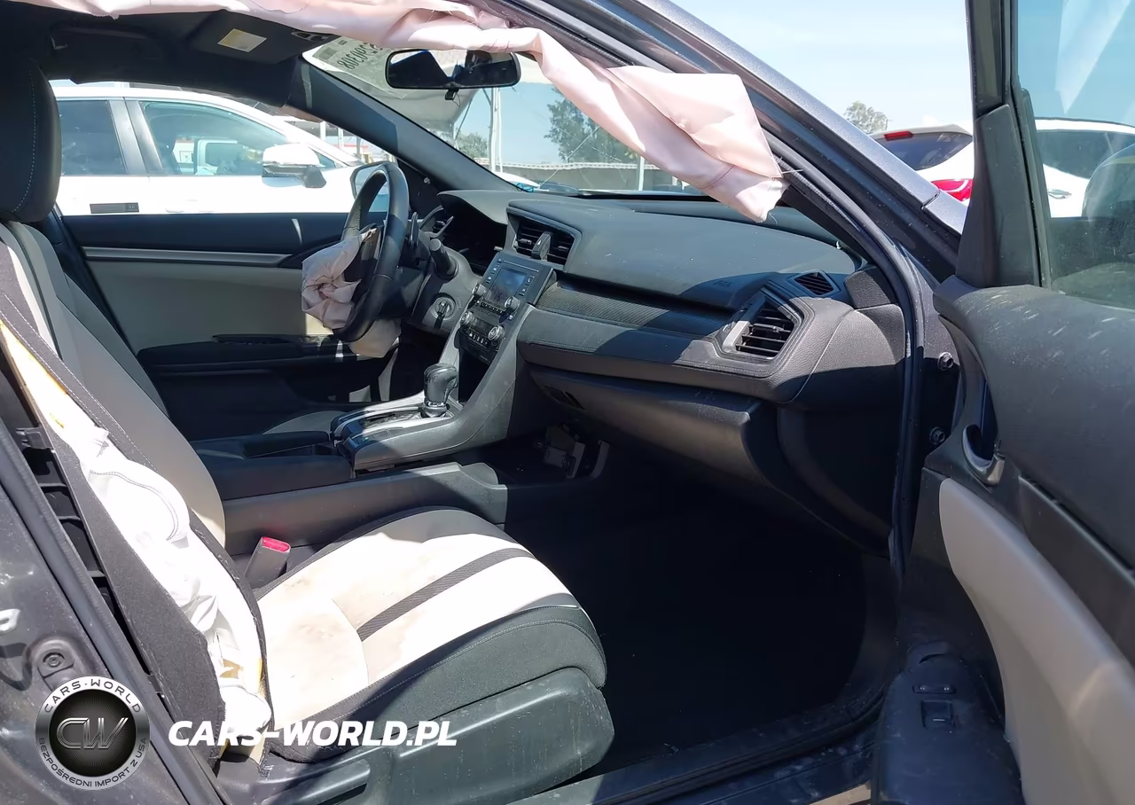 2018 Honda Civic Sport VIN:SHHFK7H40JU413669 - 5