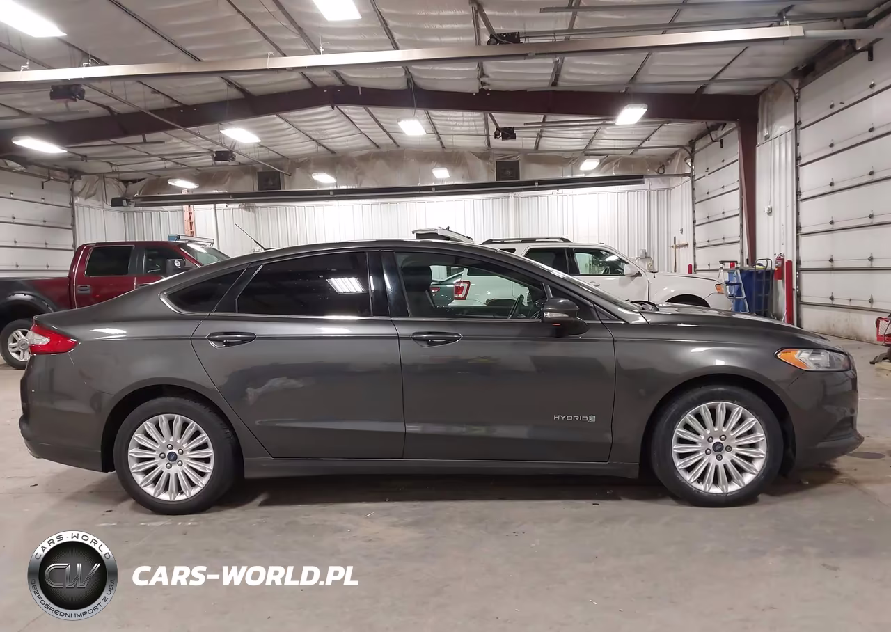 2015 Ford Fusion Hybrid Se VIN:3FA6P0LU4FR290102 - 13