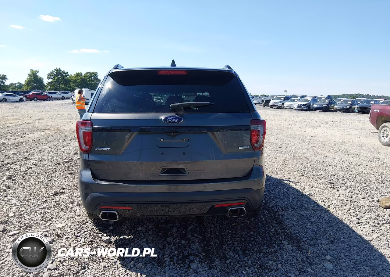 2017 Ford Explorer Sport VIN:1FM5K8GT5HGE32239 - 16