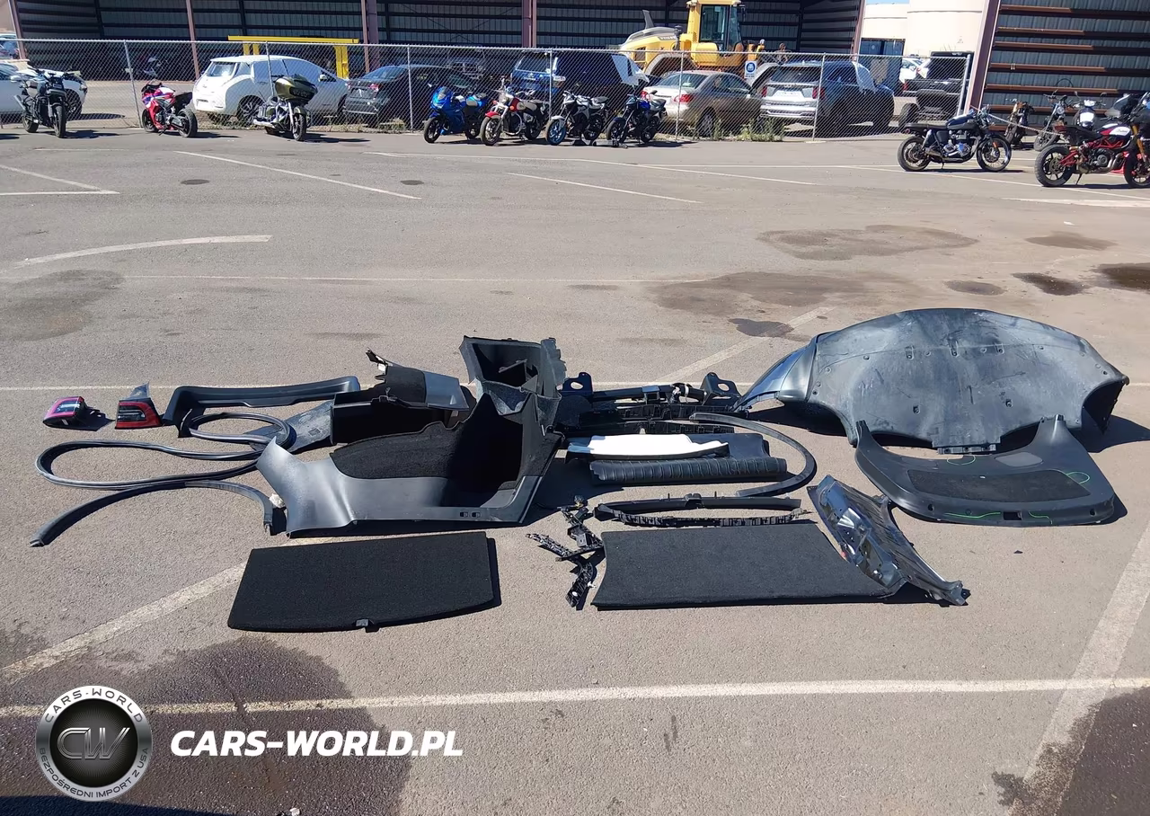 2022 Tesla Model Y Performance Dual Motor All-Wheel Drive VIN:7SAYGDEF8NF407739 - 12
