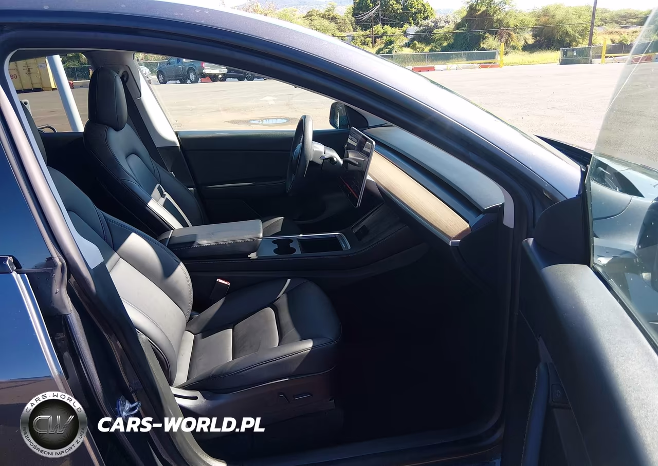 2022 Tesla Model Y Performance Dual Motor All-Wheel Drive VIN:7SAYGDEF8NF407739 - 5
