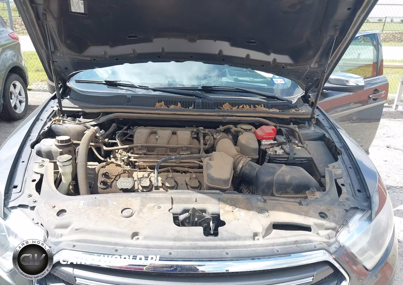 2017 Ford Taurus Limited VIN:1FAHP2F84HG102367 - 10