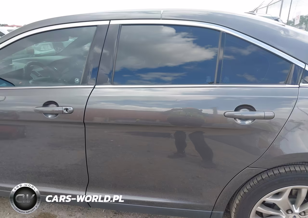 2017 Ford Taurus Limited VIN:1FAHP2F84HG102367 - 14