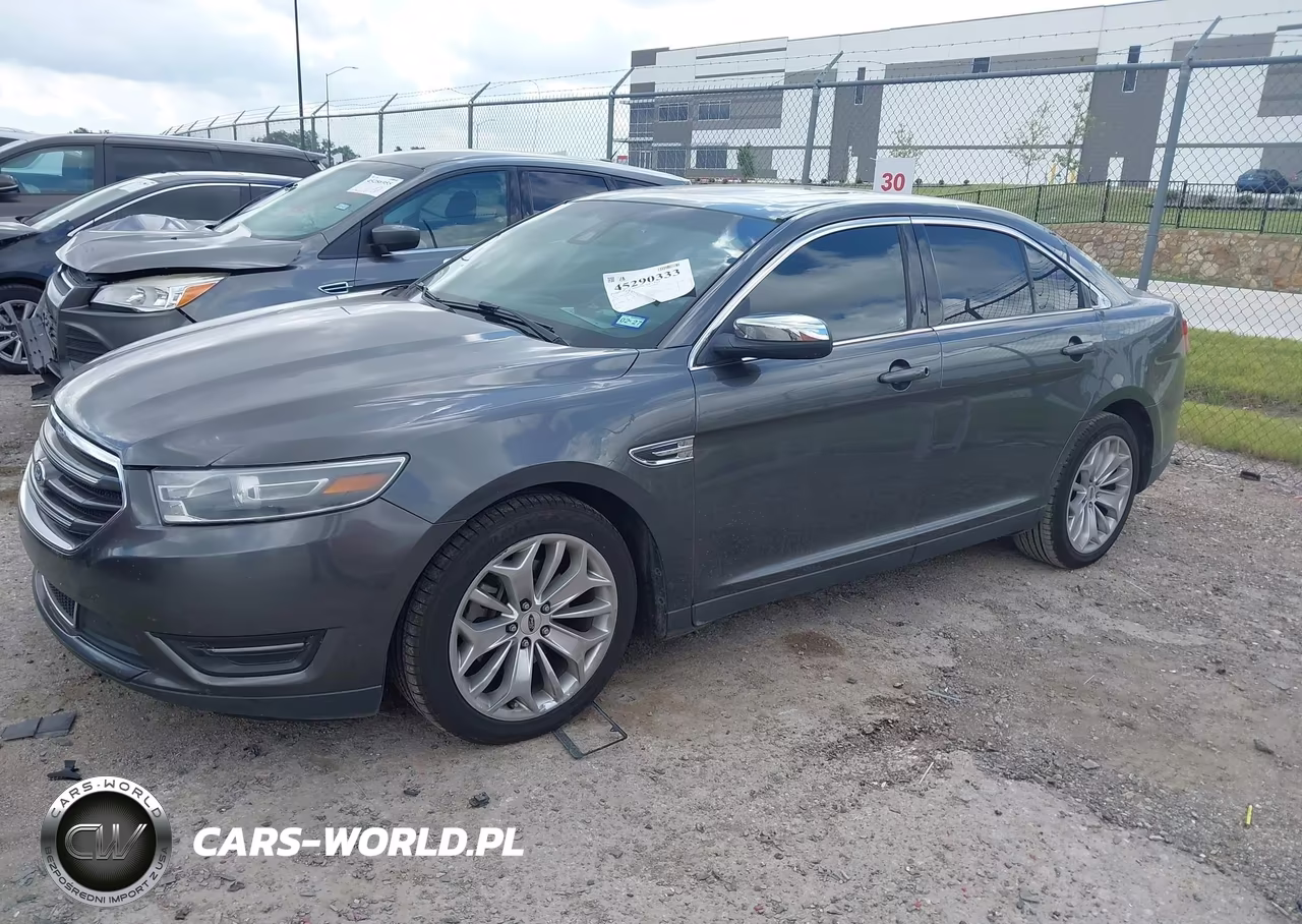 2017 Ford Taurus Limited VIN:1FAHP2F84HG102367 - 2