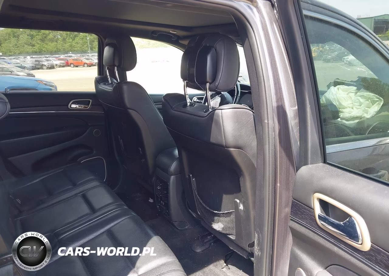 2015 Jeep Grand Cherokee Summit VIN:1C4RJFJG9FC778436 - 8