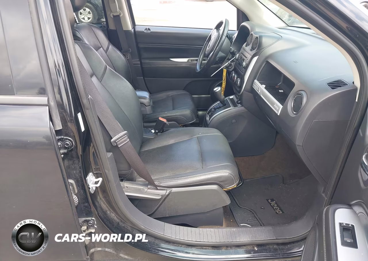 2015 Jeep Compass Sport-North VIN:1C4NJDAB6FD331659 - 5