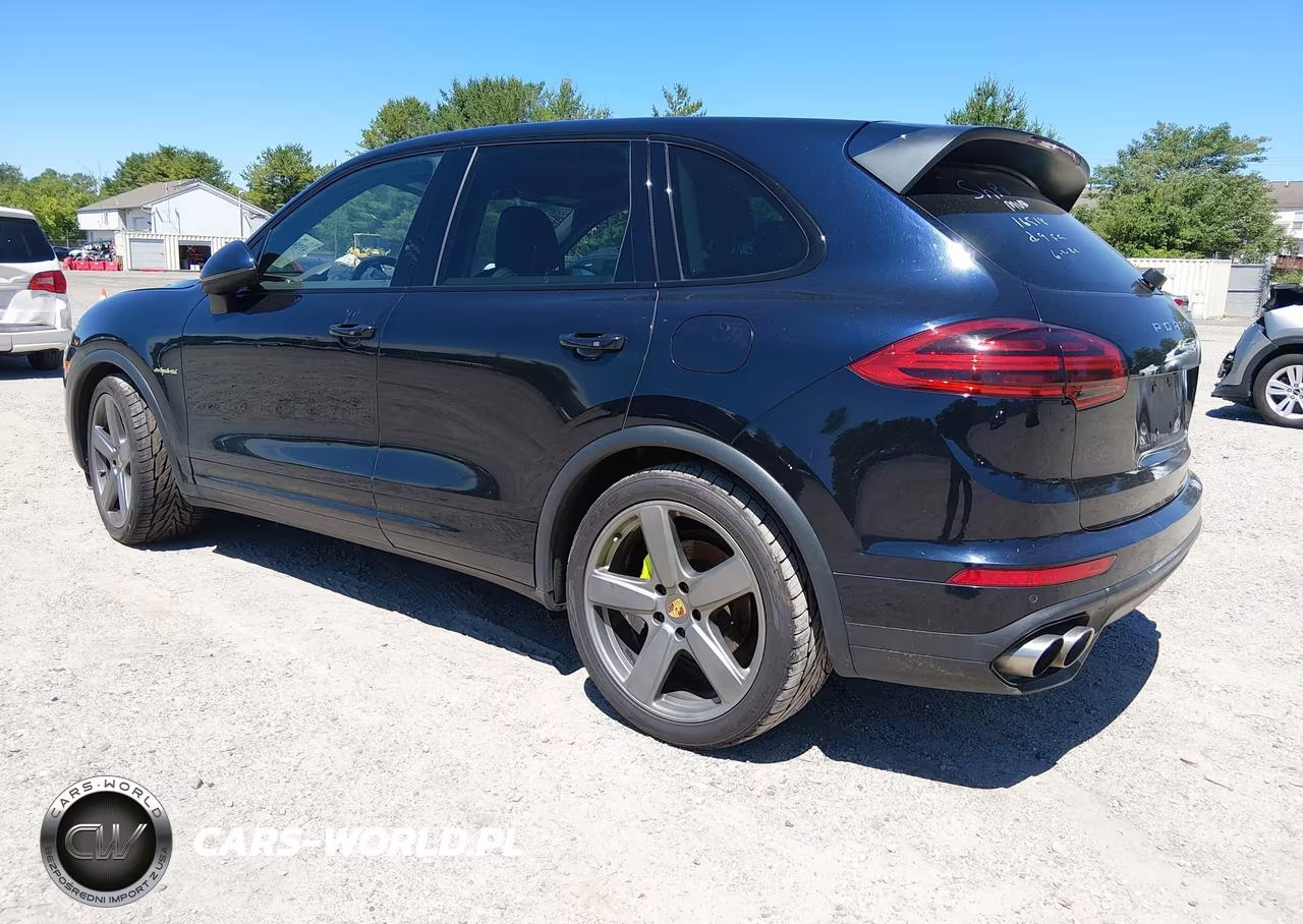 2017 Porsche Cayenne E-Hybrid S Platinum Edition VIN:WP1AE2A25HLA75271 - 3
