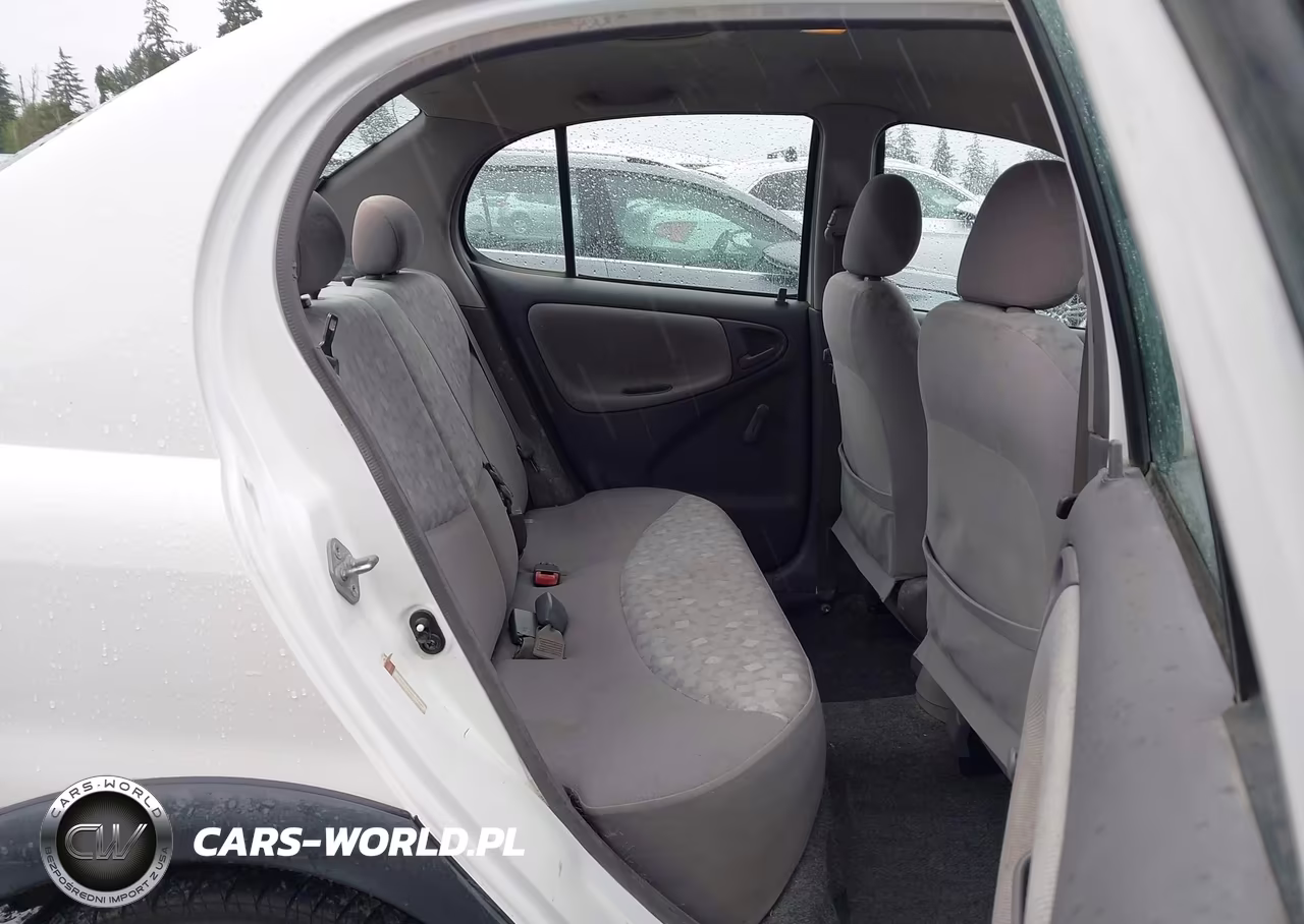 2001 Toyota Echo VIN:JTDBT123110137639 - 18