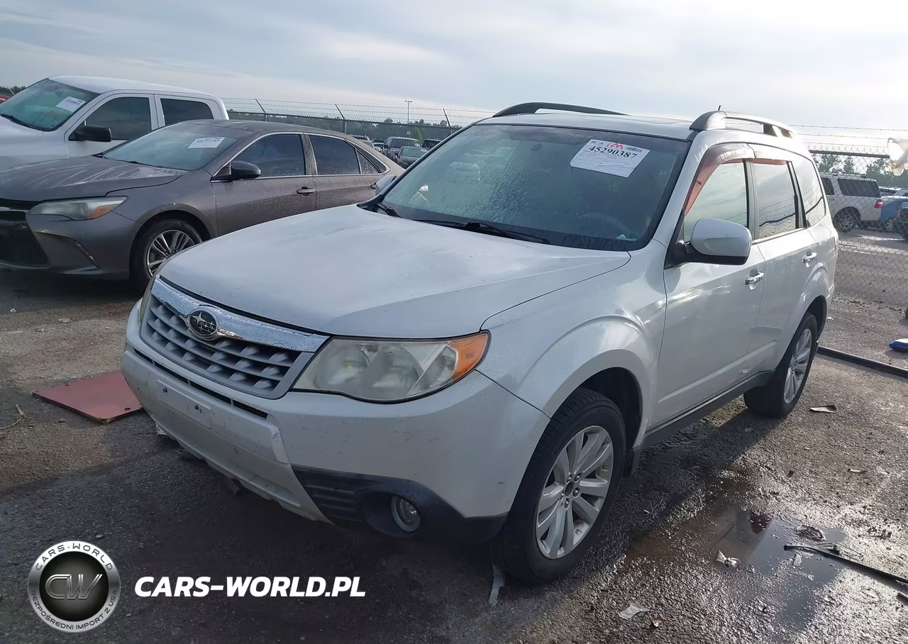 2012 Subaru Forester 2.5X Premium VIN:JF2SHADCXCH402157 - 2