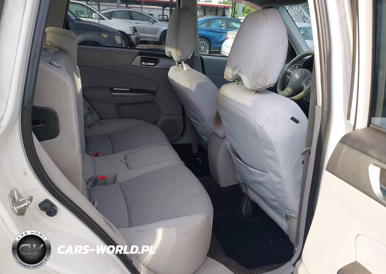 2012 Subaru Forester 2.5X Premium VIN:JF2SHADCXCH402157 - 8