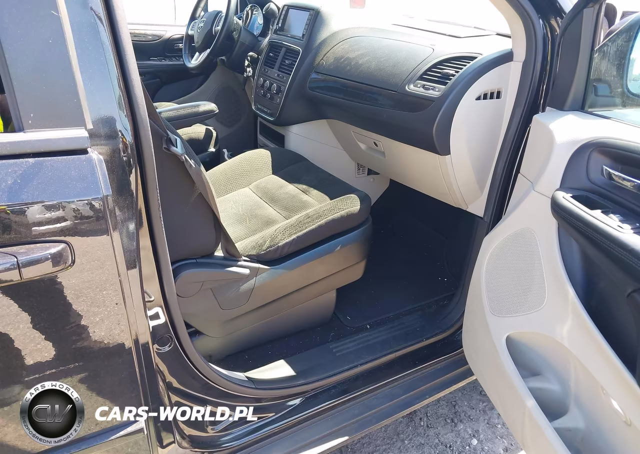 2017 Dodge Grand Caravan Se VIN:2C4RDGBG4HR736715 - 5