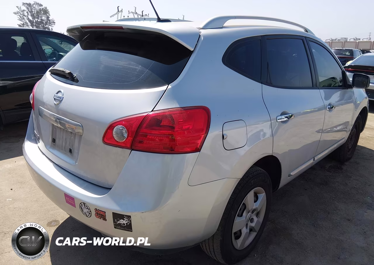 2014 Nissan Rogue Select S VIN:JN8AS5MT9EW625084 - 4
