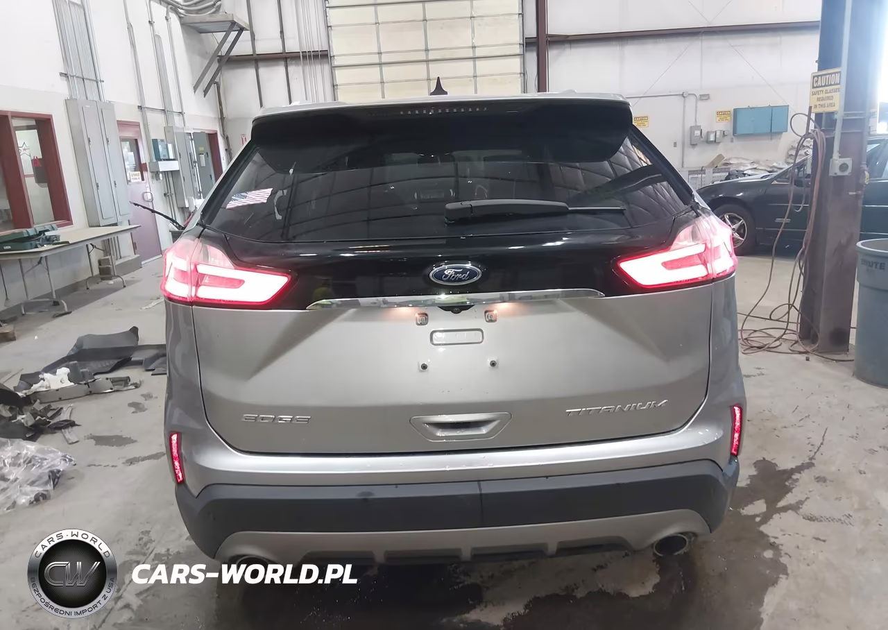 2020 Ford Edge Titanium VIN:2FMPK3K93LBB57011 - 16