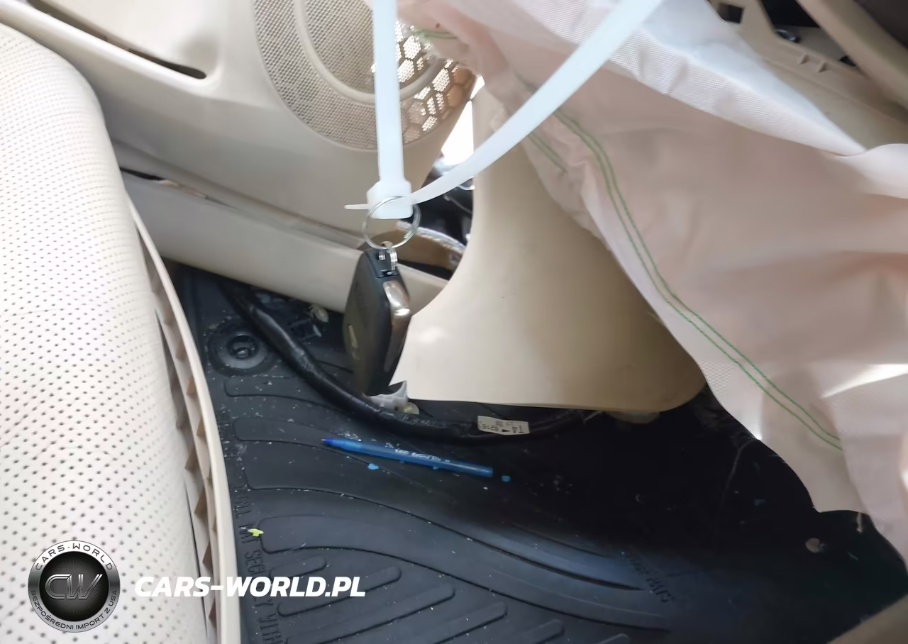 2013 Lexus Es 300H VIN:JTHBW1GG3D2012054 - 11