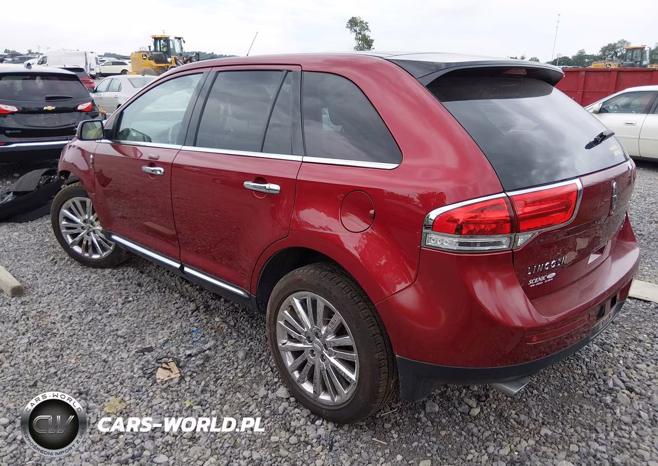 2013 Lincoln Mkx VIN:2LMDJ8JKXDBL32108 - 3