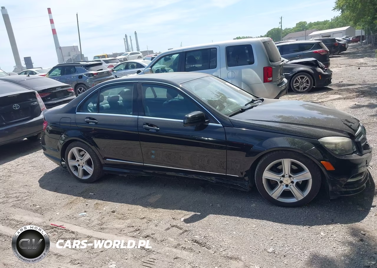 2011 Mercedes-Benz C 300 Sport 4Matic VIN:WDDGF8BB1BF541025 - 13