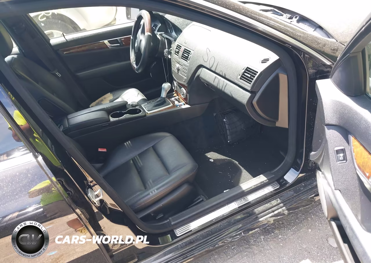 2011 Mercedes-Benz C 300 Sport 4Matic VIN:WDDGF8BB1BF541025 - 5