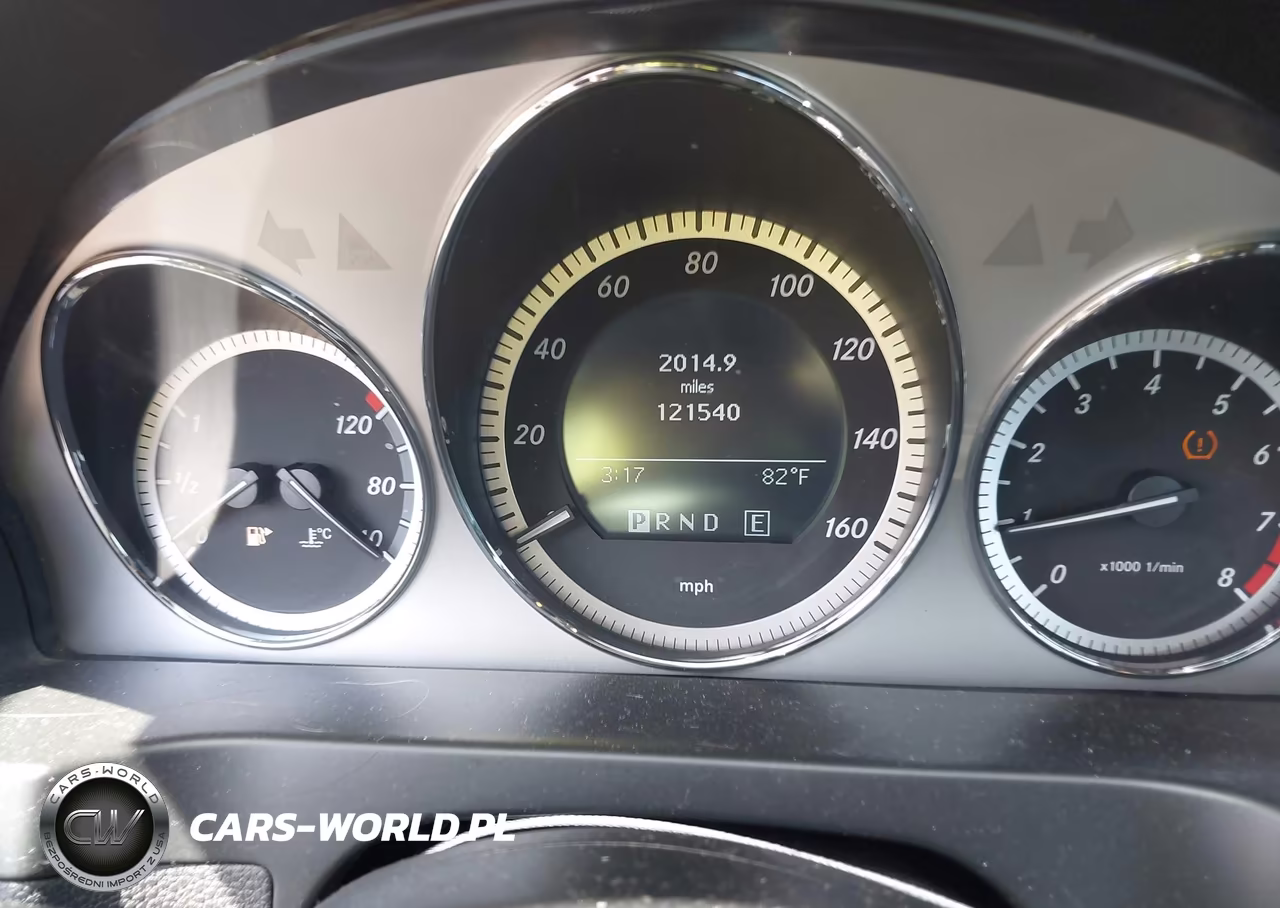 2011 Mercedes-Benz C 300 Sport 4Matic VIN:WDDGF8BB1BF541025 - 7