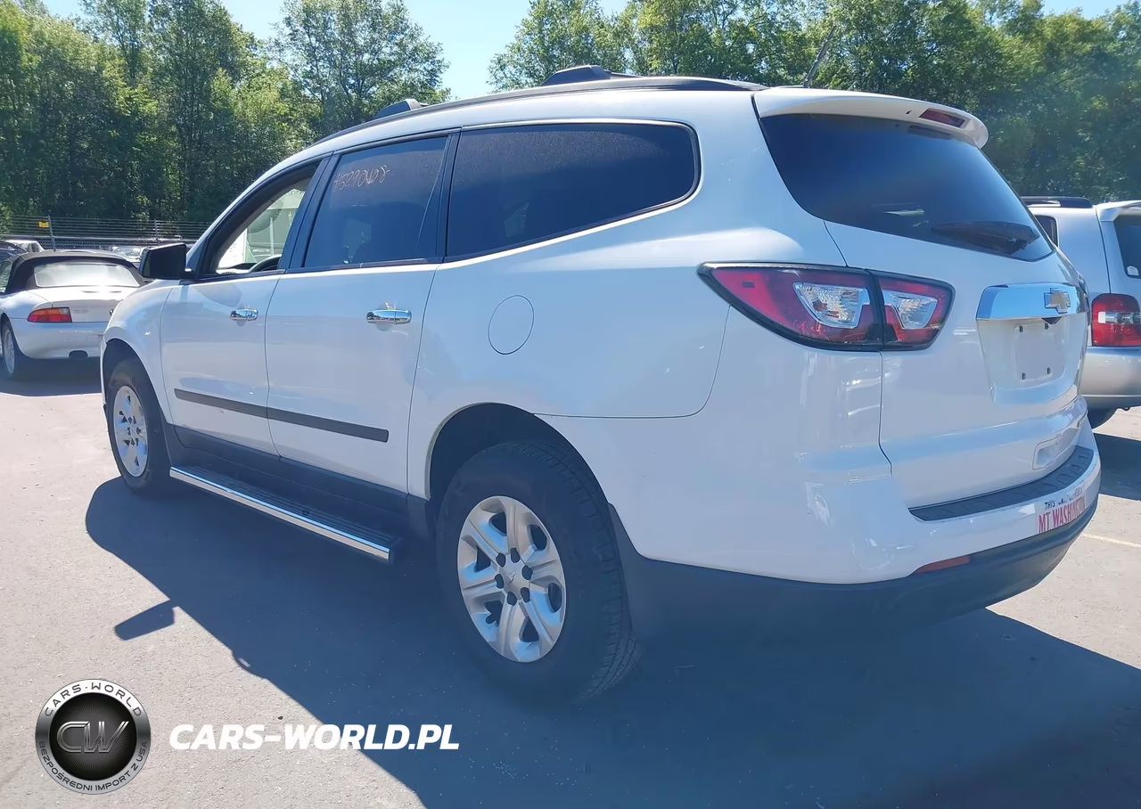 2016 Chevrolet Traverse Ls VIN:1GNKRFEDXGJ183867 - 3