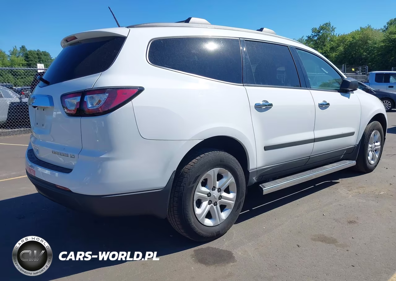 2016 Chevrolet Traverse Ls VIN:1GNKRFEDXGJ183867 - 4