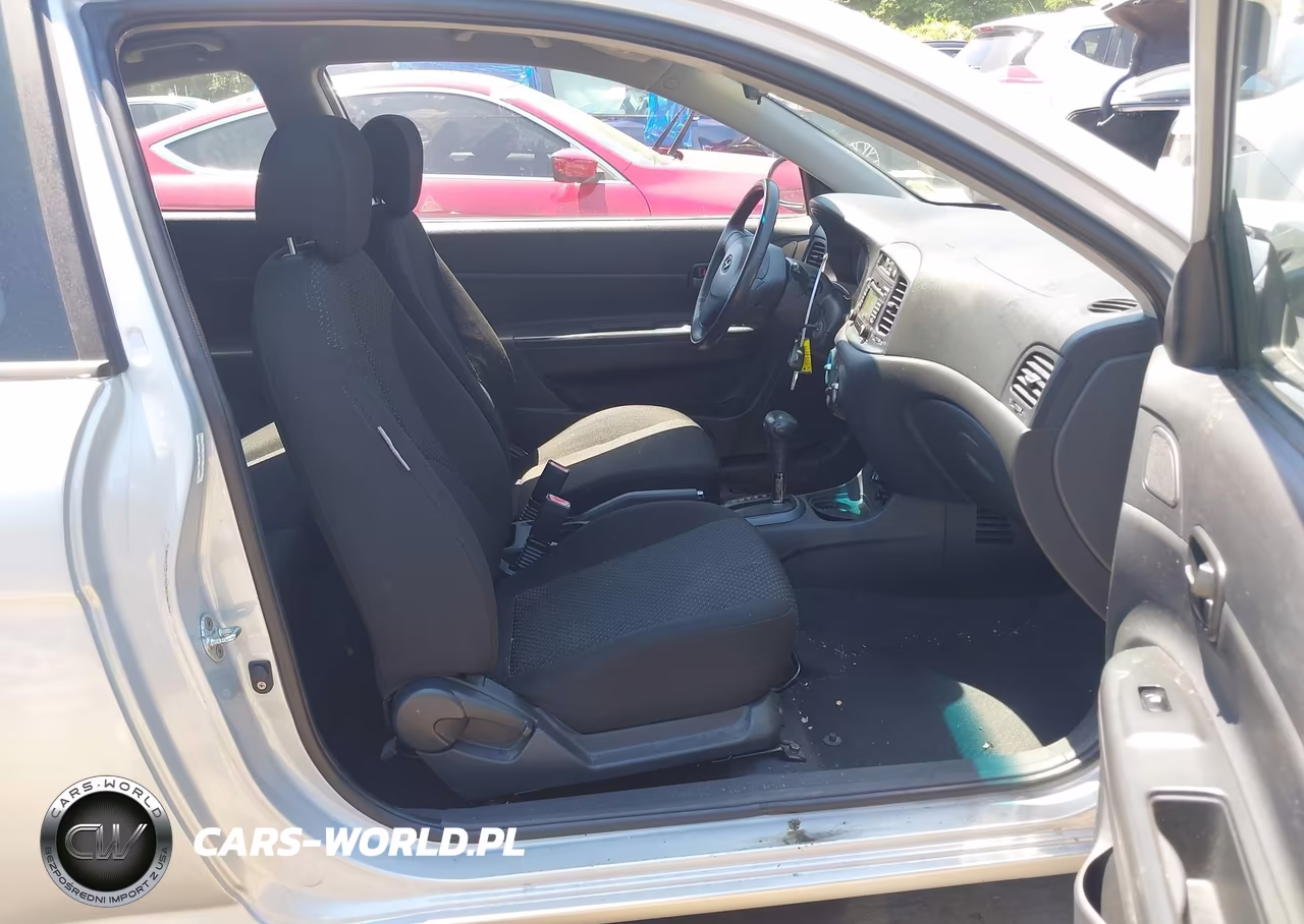 2009 Hyundai Accent Se VIN:KMHCN36C69U118783 - 5