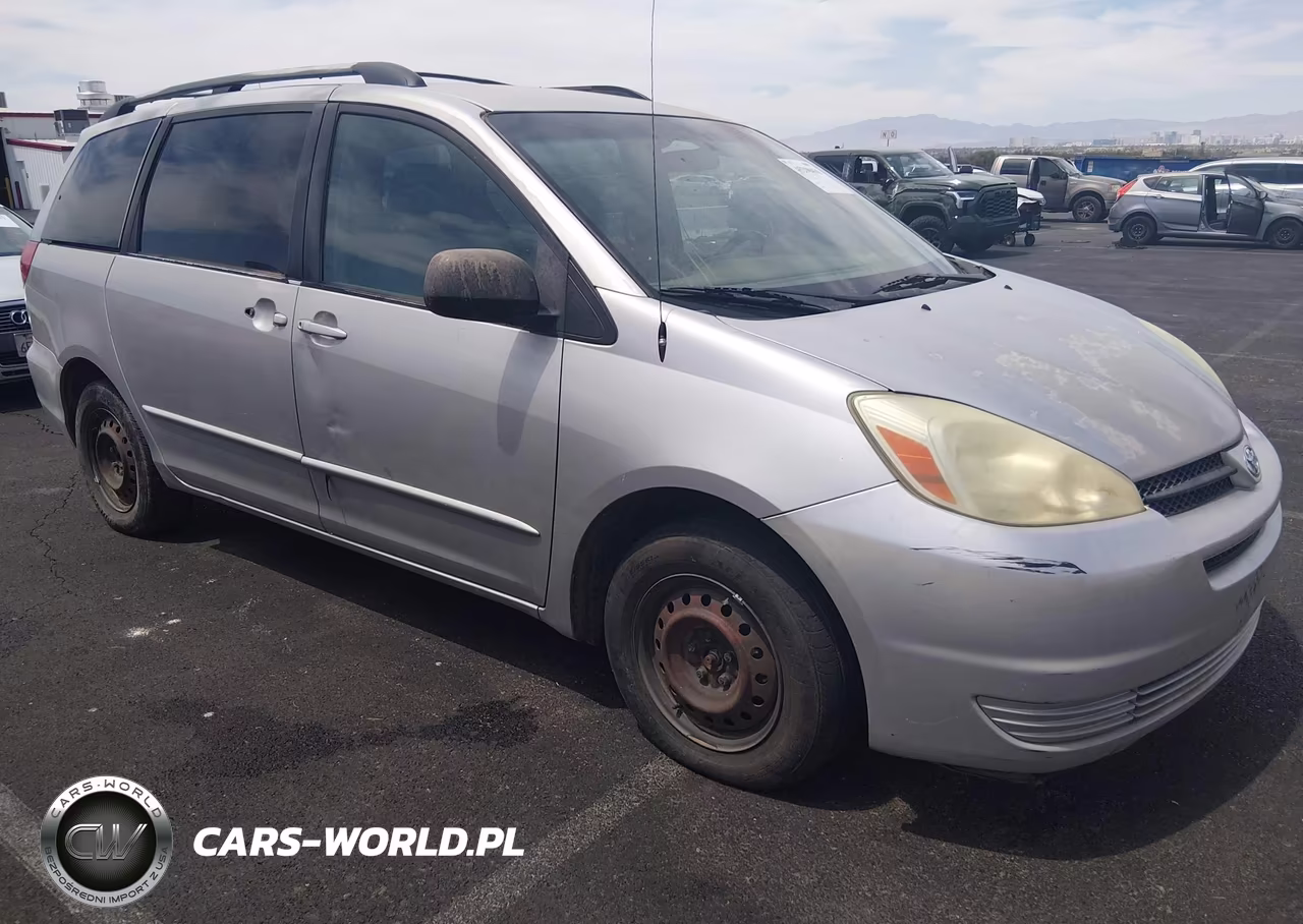 2004 Toyota Sienna Le