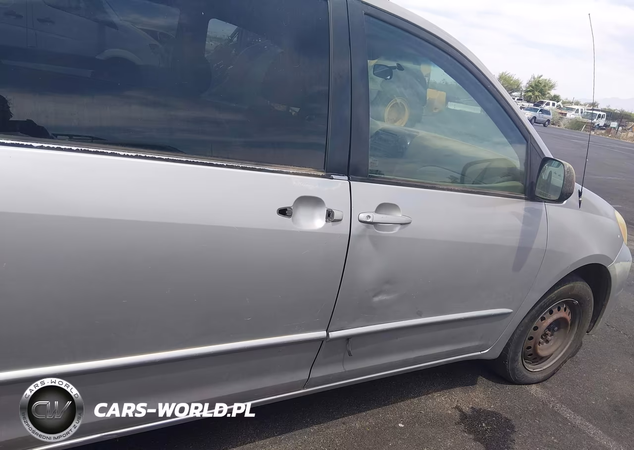 2004 Toyota Sienna Le VIN:5TDZA23CX4S033337 - 12