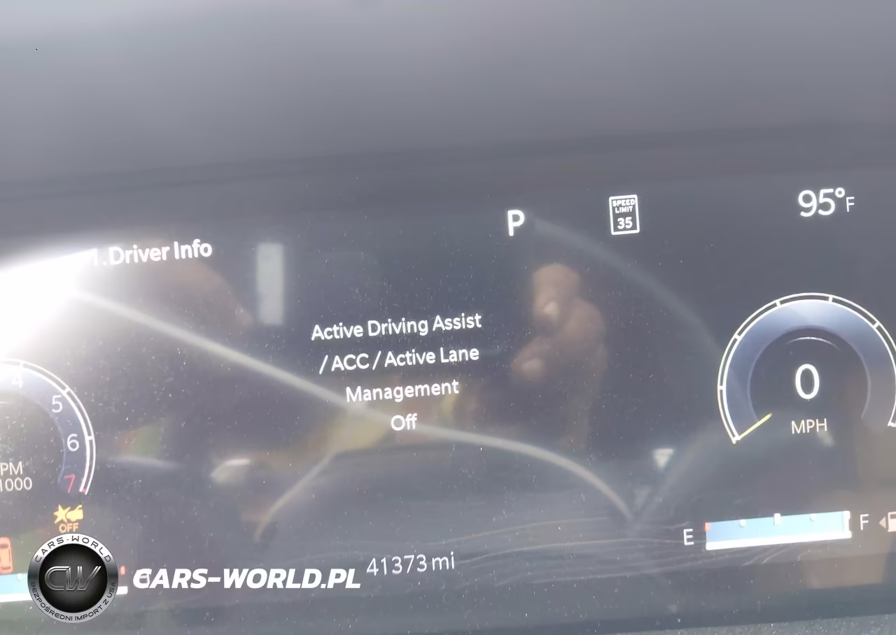 2023 Jeep Grand Cherokee Summit Reserve 4X4 VIN:1C4RJHEG3P8866392 - 16