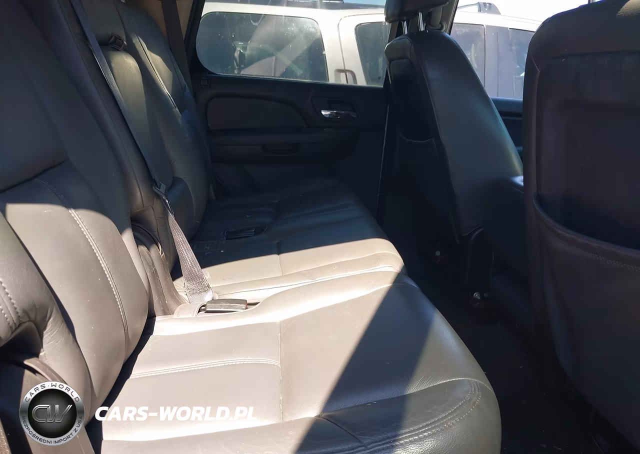 2007 Chevrolet Tahoe Ls VIN:1GNFC13C77R267534 - 8