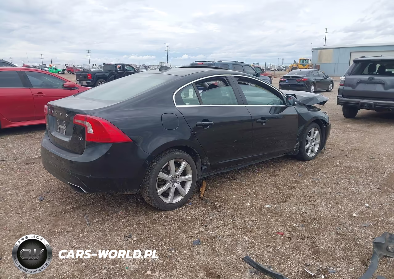 2016 Volvo S60 T5 Drive-E Premier VIN:YV126MFK6G2414366 - 4