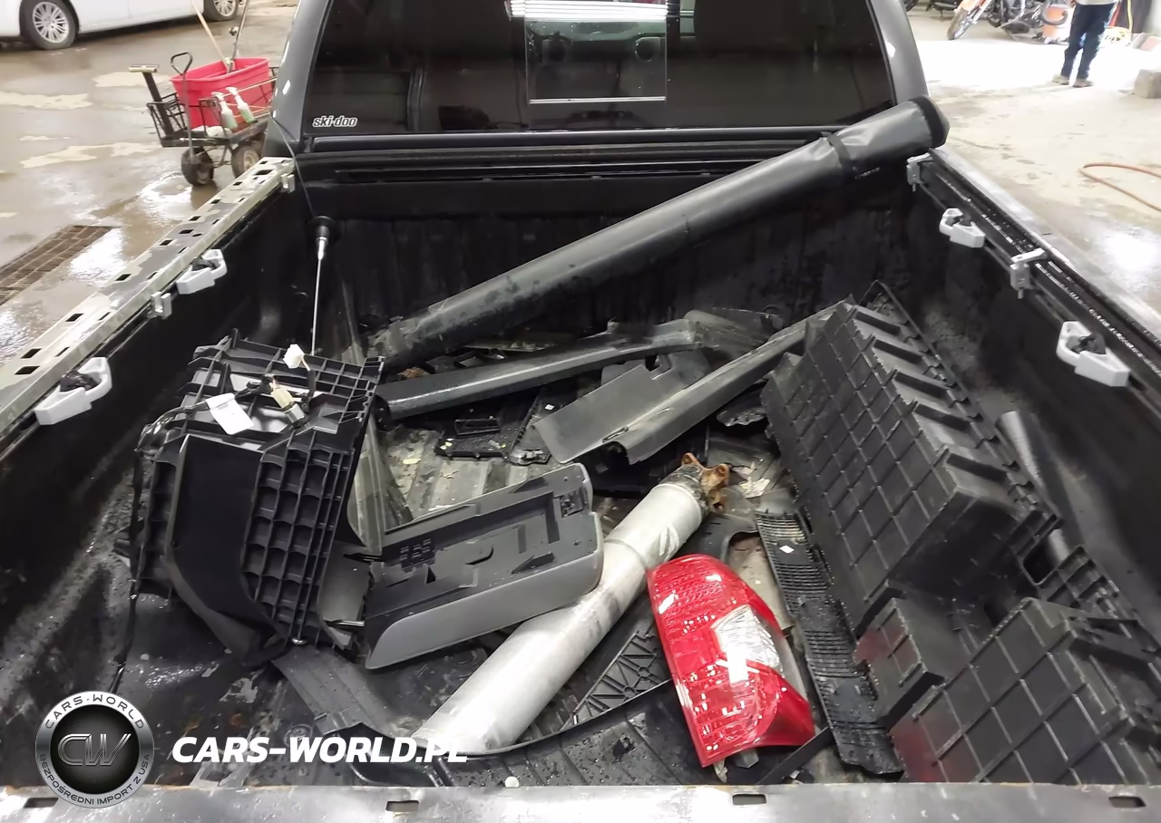 2017 Toyota Tundra Limited 5.7L V8 VIN:5TFBW5F19HX635869 - 12