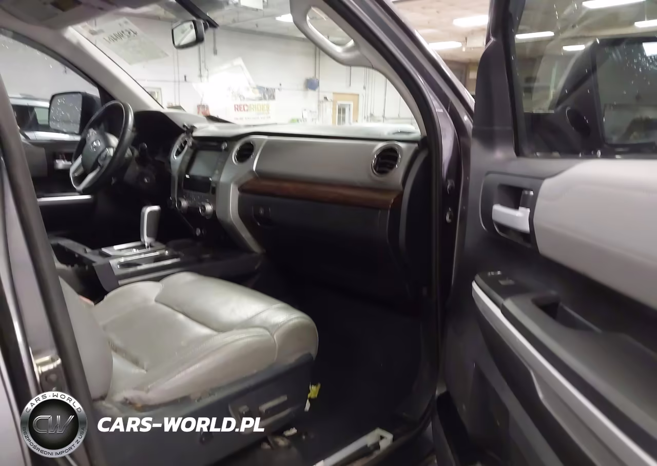 2017 Toyota Tundra Limited 5.7L V8 VIN:5TFBW5F19HX635869 - 5