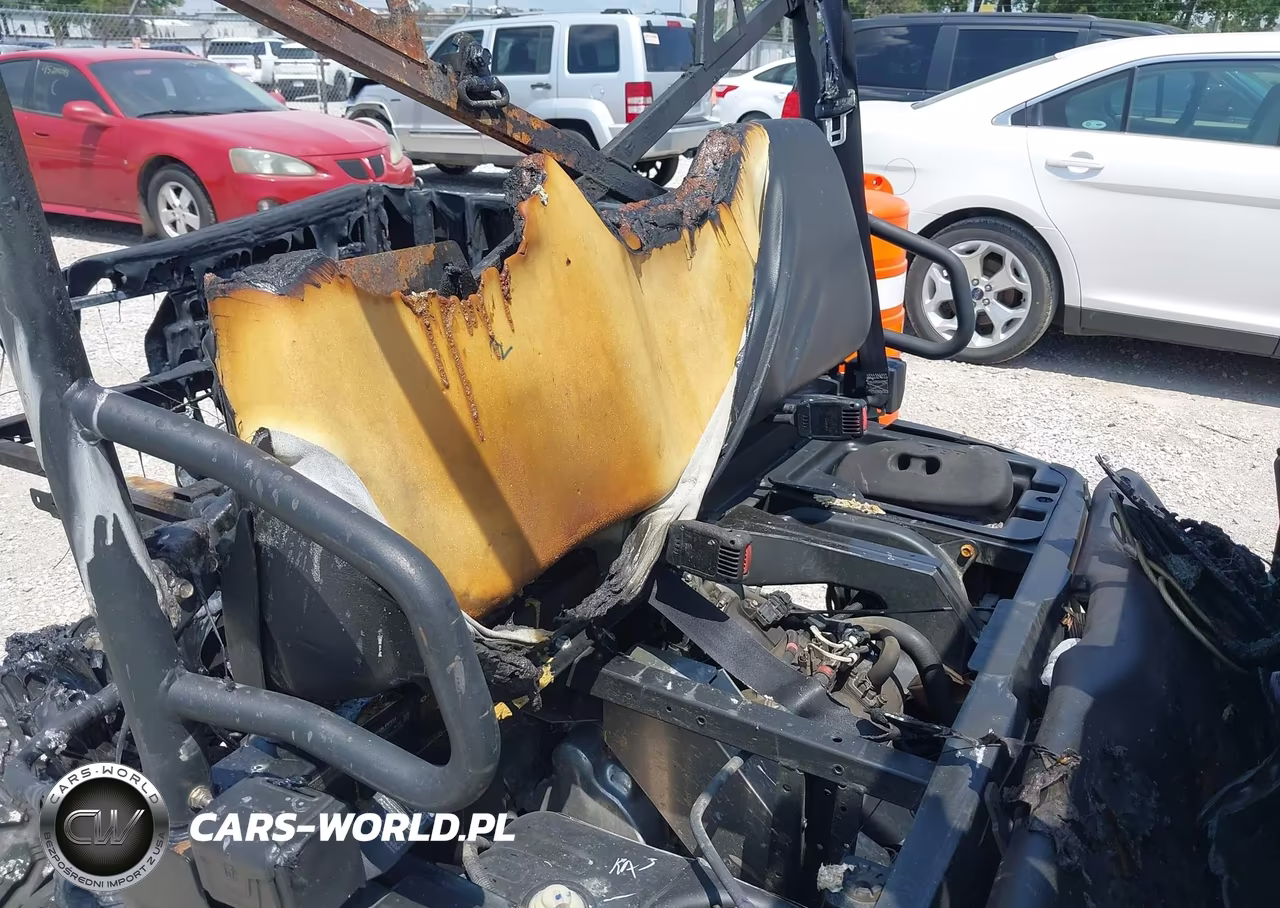 2014 Polaris Ranger 800 Crew Eps VIN:4XAWH7EA2E2308450 - 12