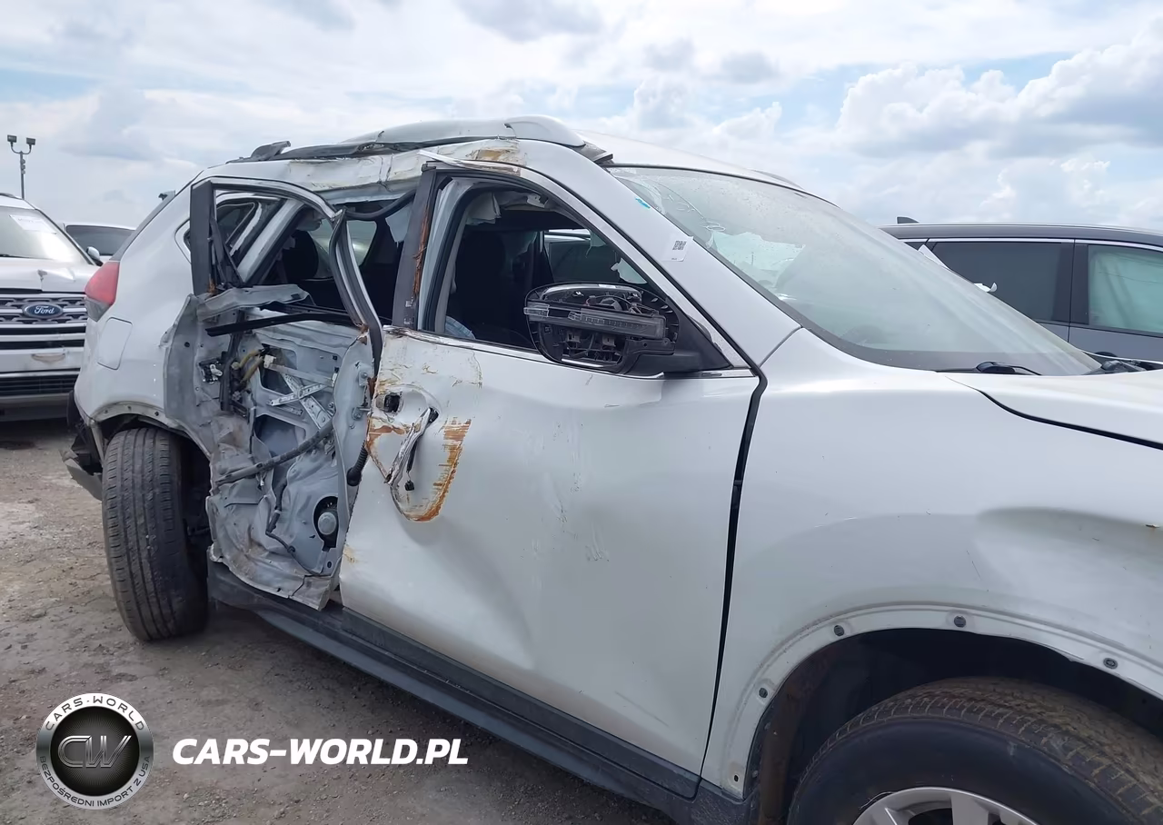2017 Nissan Rogue Sv VIN:KNMAT2MT6HP586640 - 14
