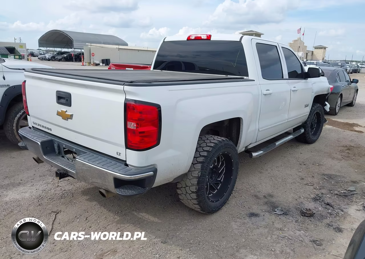 2018 Chevrolet Silverado 1500 1Lt VIN:3GCPCREC6JG434076 - 4