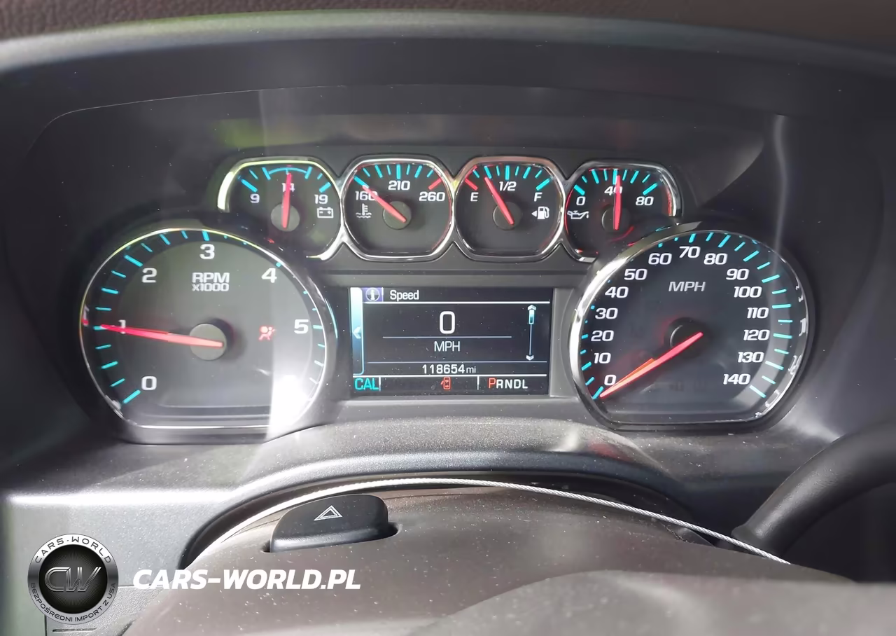 2018 Chevrolet Silverado 1500 1Lt VIN:3GCPCREC6JG434076 - 7