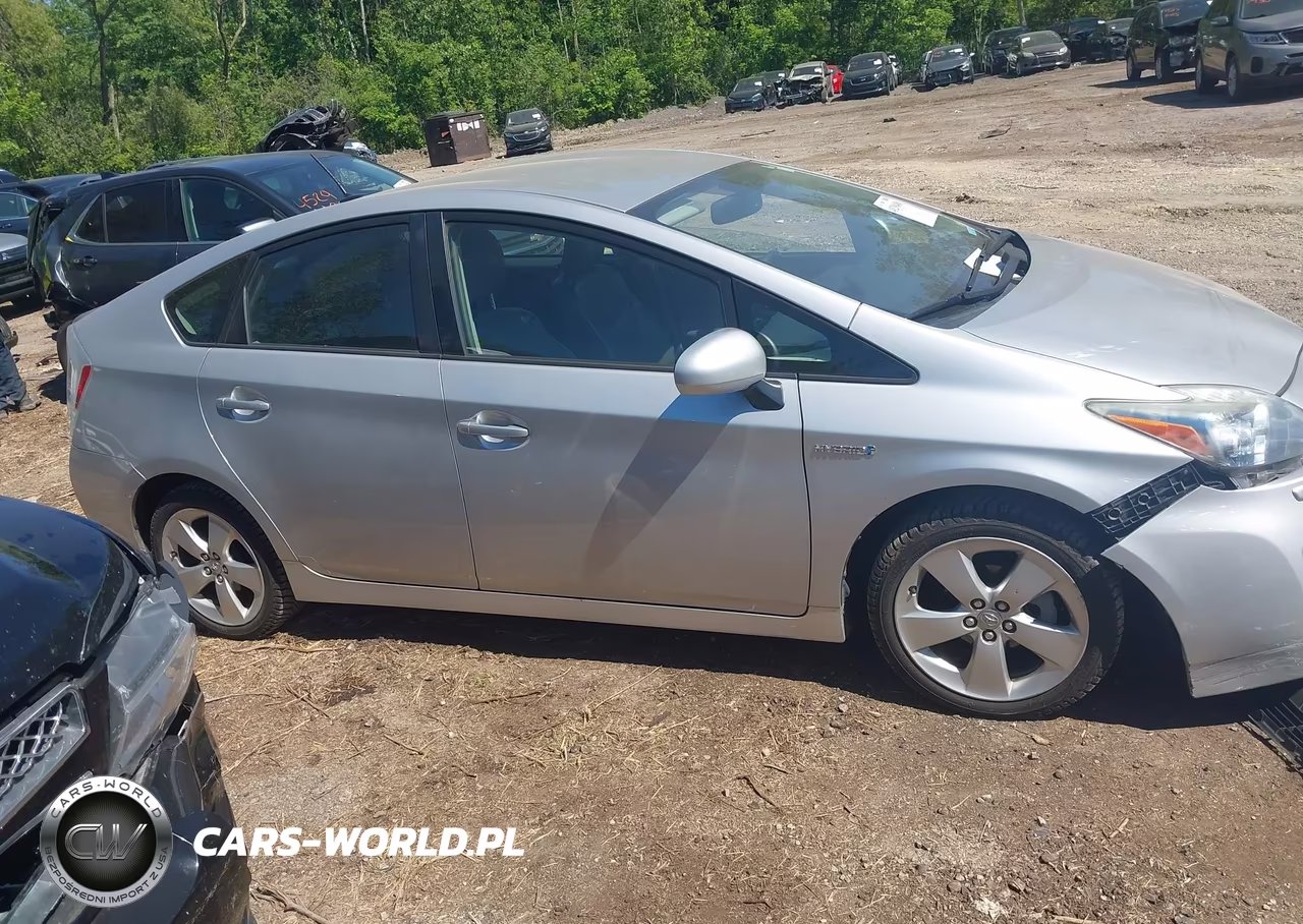 2010 Toyota Prius V VIN:JTDKN3DU9A0184350 - 13