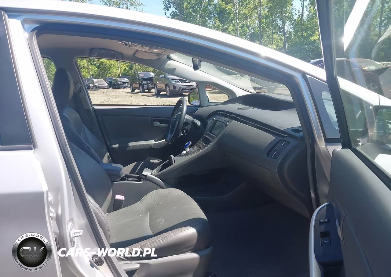 2010 Toyota Prius V VIN:JTDKN3DU9A0184350 - 5