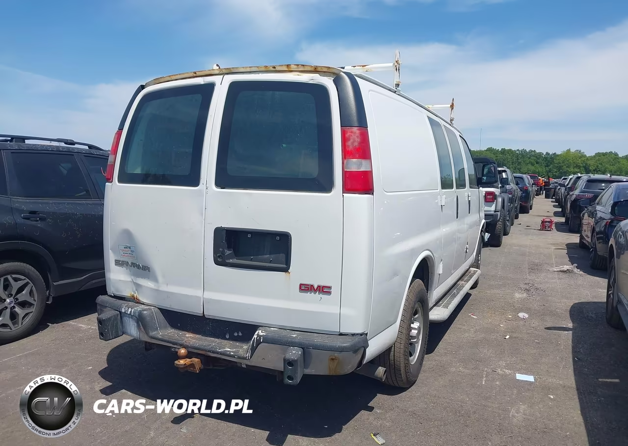 2017 GMC Savana 2500 Work Van VIN:1GTW7AFF7H1904649 - 4