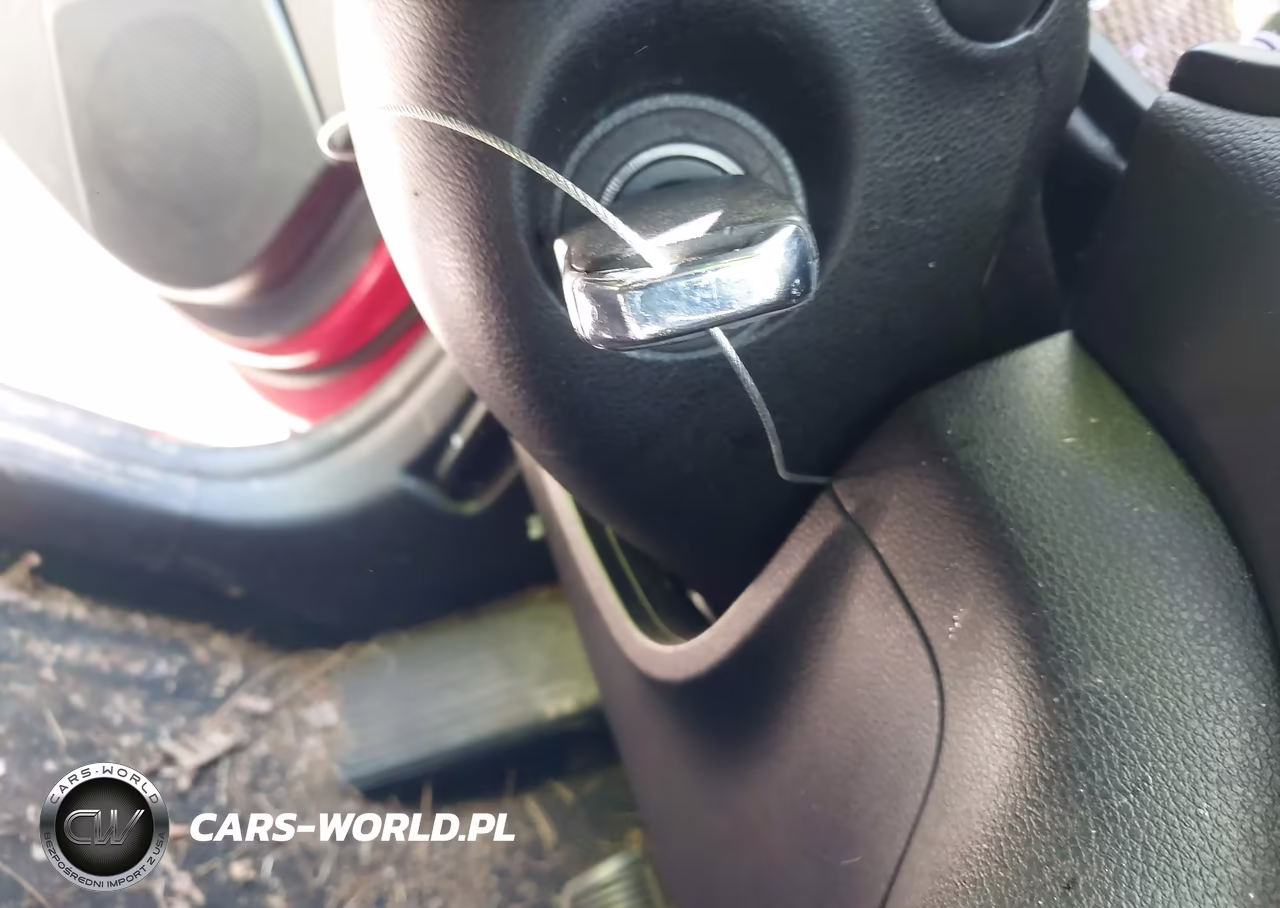 2020 Kia Soul S VIN:KNDJ23AU0L7013344 - 11