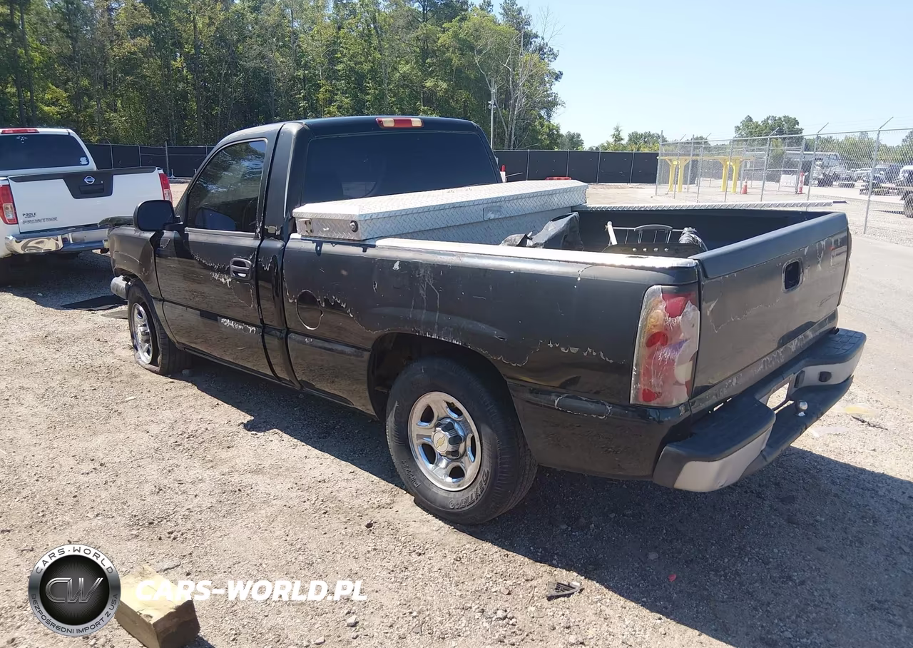 2004 Chevrolet Silverado 1500 Work Truck VIN:1GCEC14V34Z161128 - 3