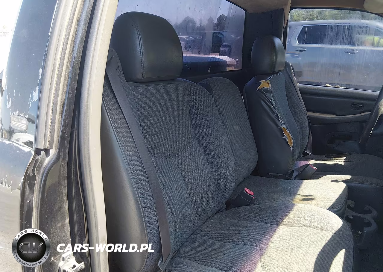 2004 Chevrolet Silverado 1500 Work Truck VIN:1GCEC14V34Z161128 - 8