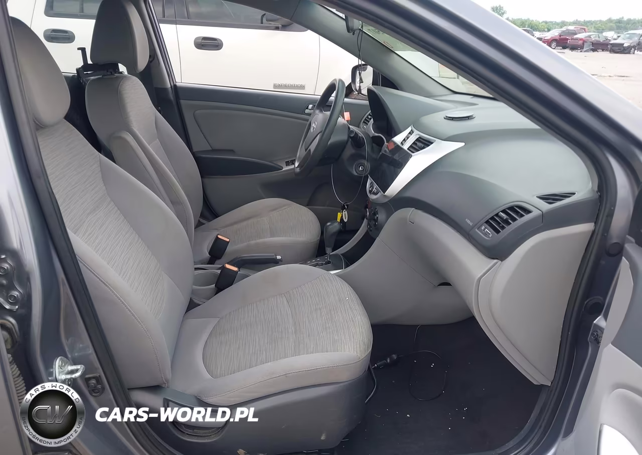2017 Hyundai Accent Se VIN:KMHCT4AE7HU252298 - 5