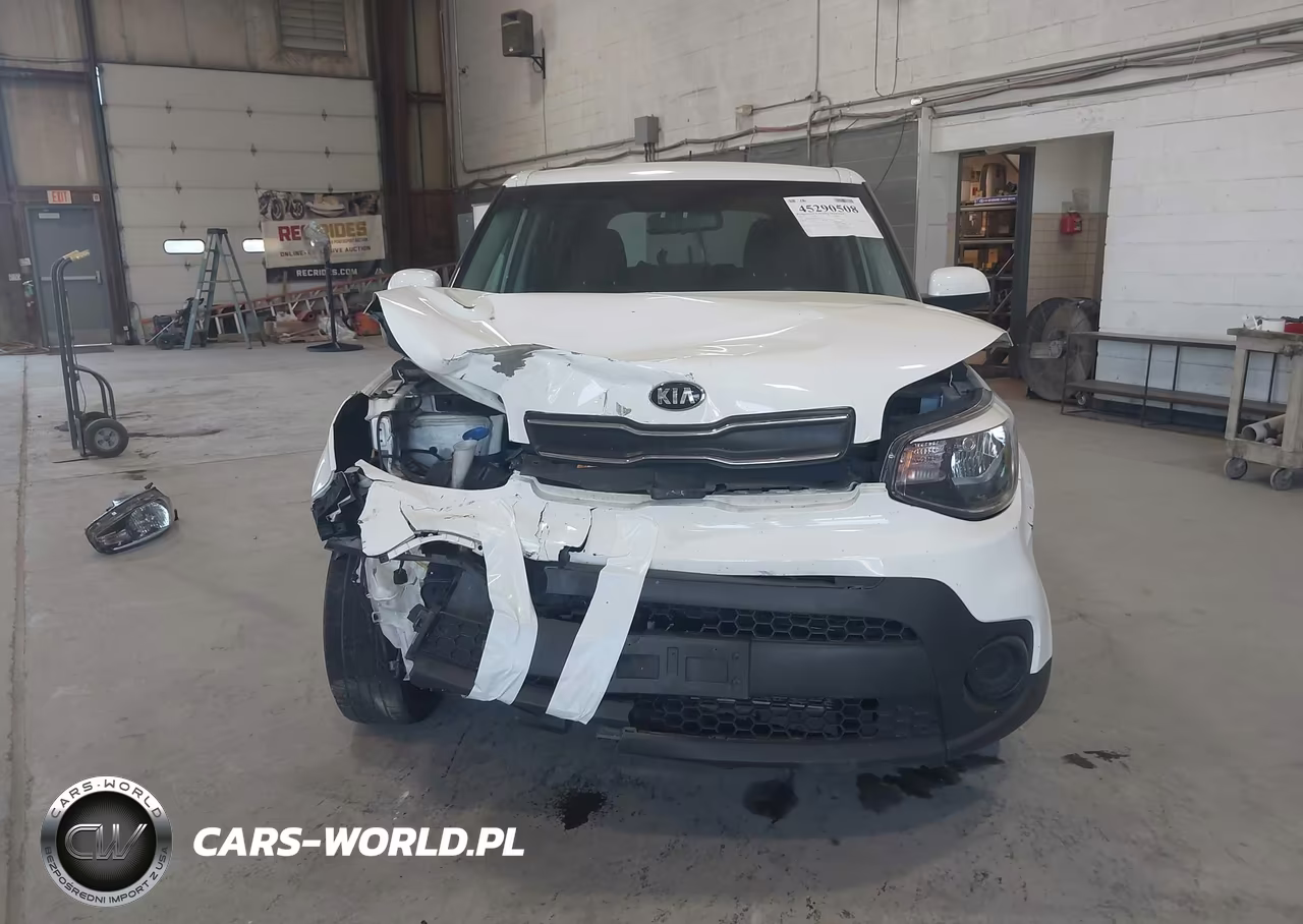 2018 Kia Soul VIN:KNDJN2A22J7901767 - 6