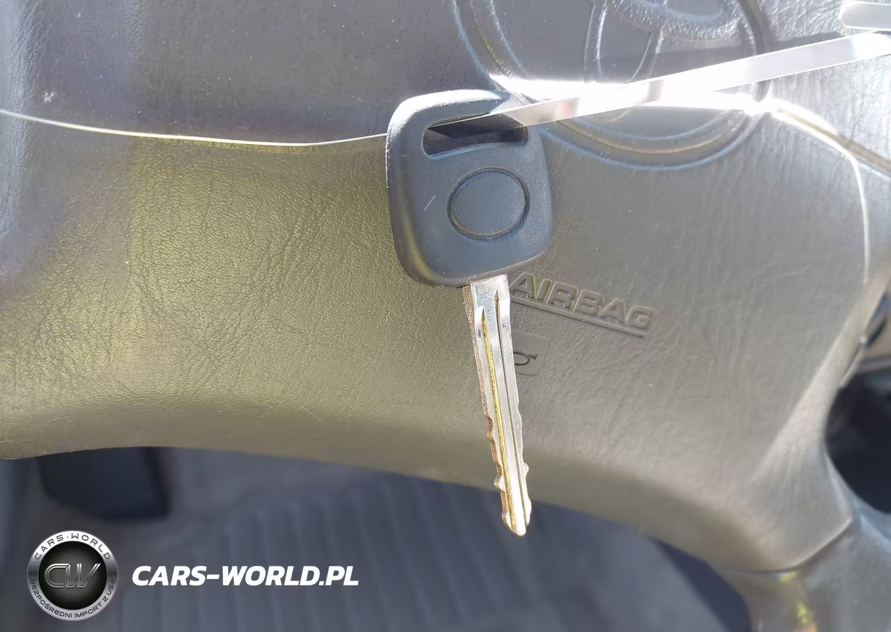 1998 Toyota Camry Le VIN:4T1BG22K1WU827291 - 11
