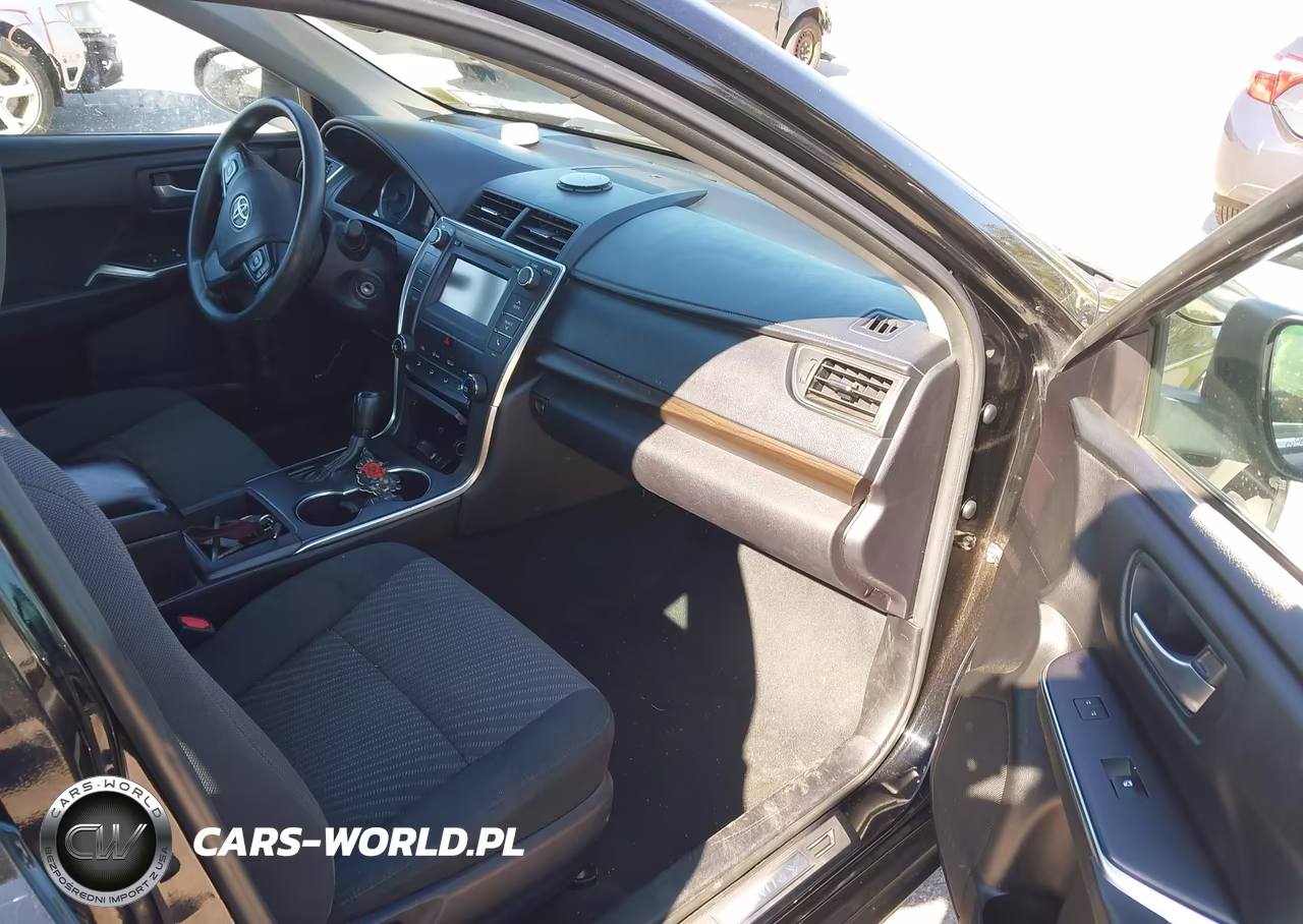 2017 Toyota Camry Le VIN:4T1BF1FK1HU281277 - 5
