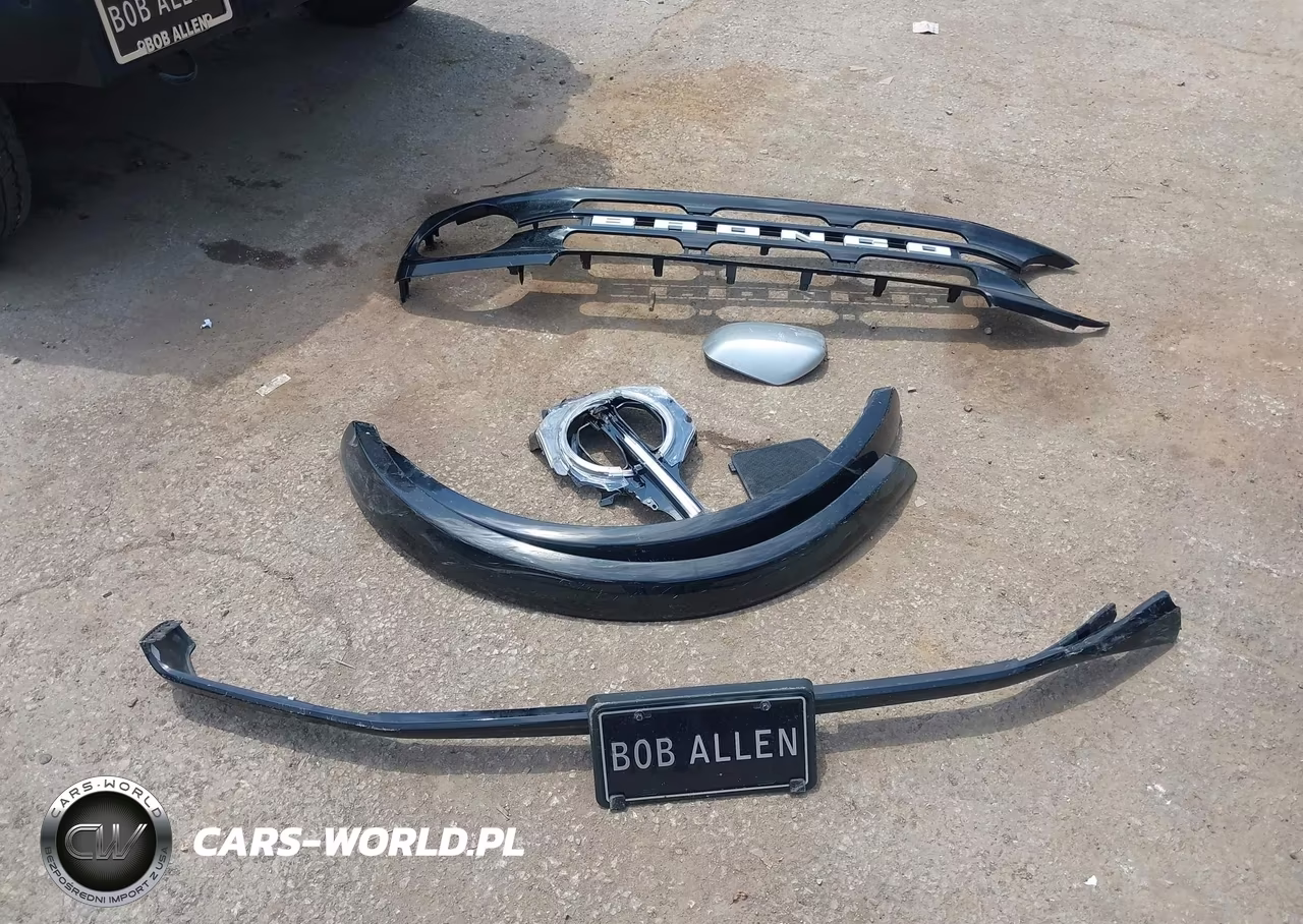 2025 Ford Bronco Outer Banks VIN:1FMDE8BH6SLA90305 - 11