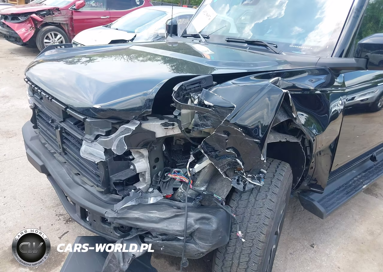 2025 Ford Bronco Outer Banks VIN:1FMDE8BH6SLA90305 - 6