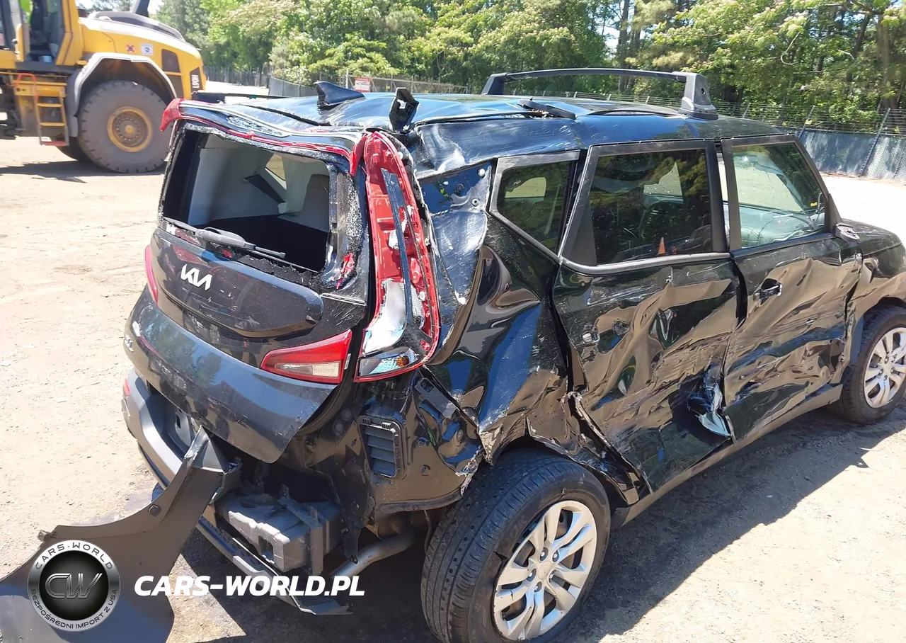 2022 Kia Soul Lx VIN:KNDJ23AU2N7157884 - 4