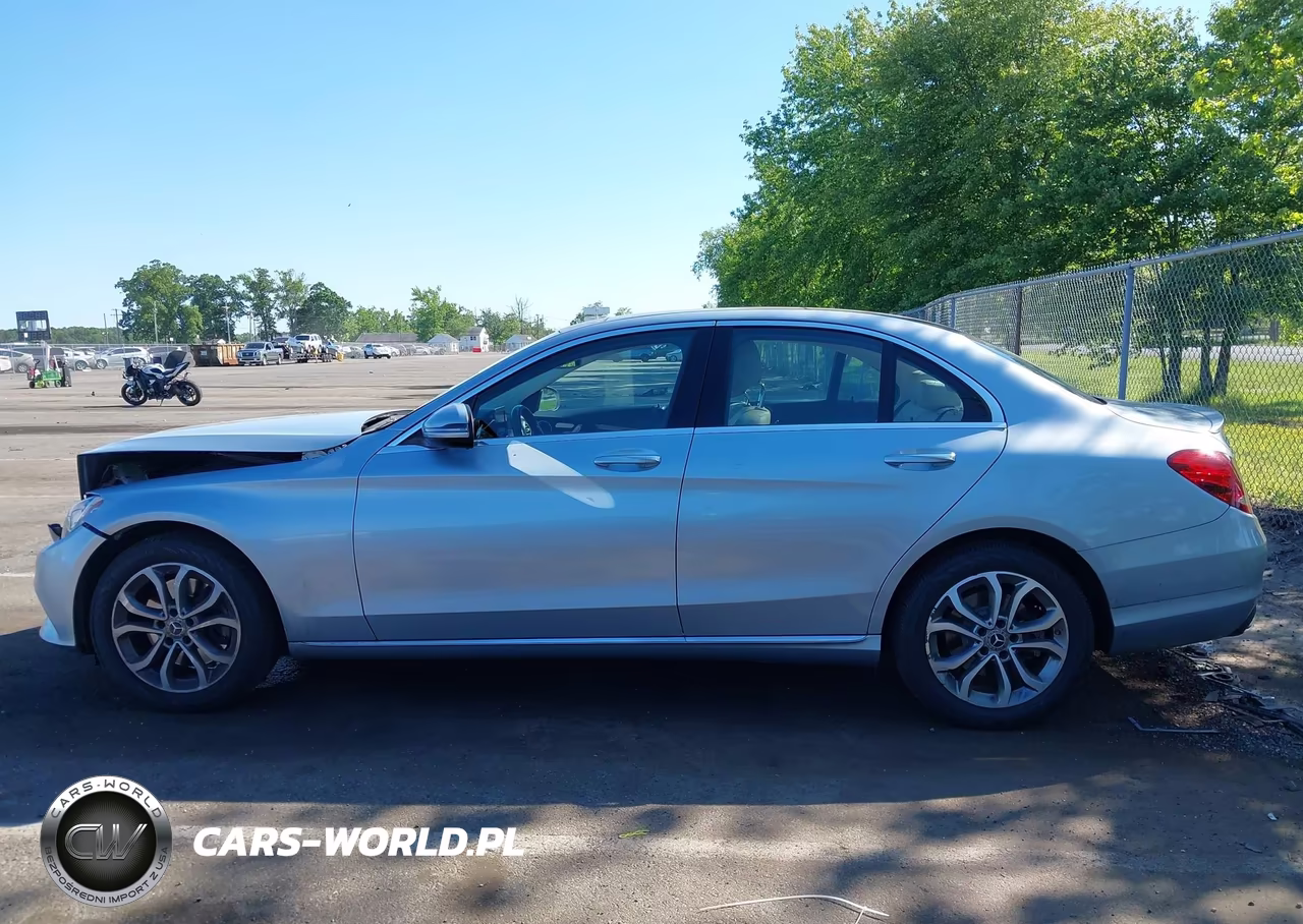 2018 Mercedes-Benz C 300 4Matic VIN:WDDWF4KB4JR327874 - 14